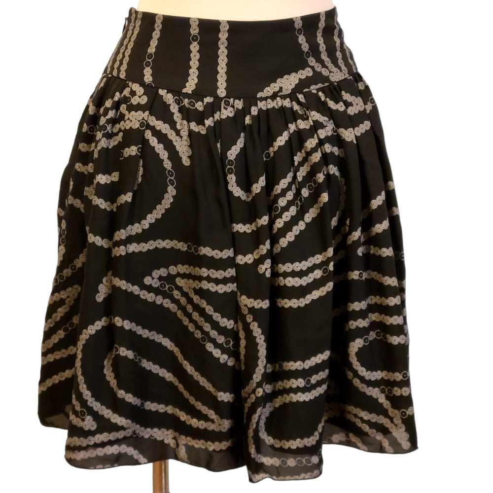 Banana Republic Womens Skirt Sz 4 Black Cream 100% Silk Flowing Abstract Boho - Picture 2 of 12